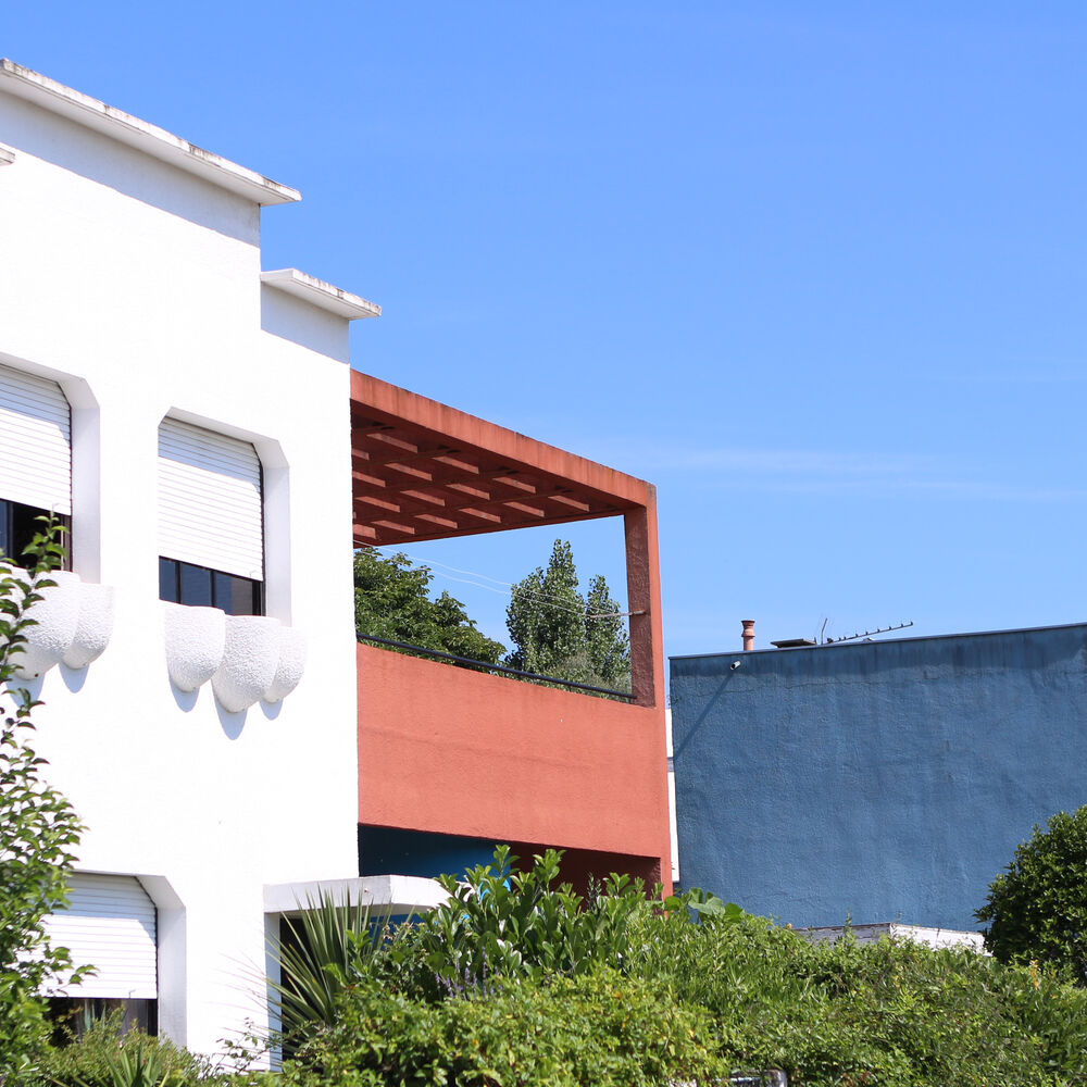 façade d'une maison avec jardinières en béton, 2018_AP