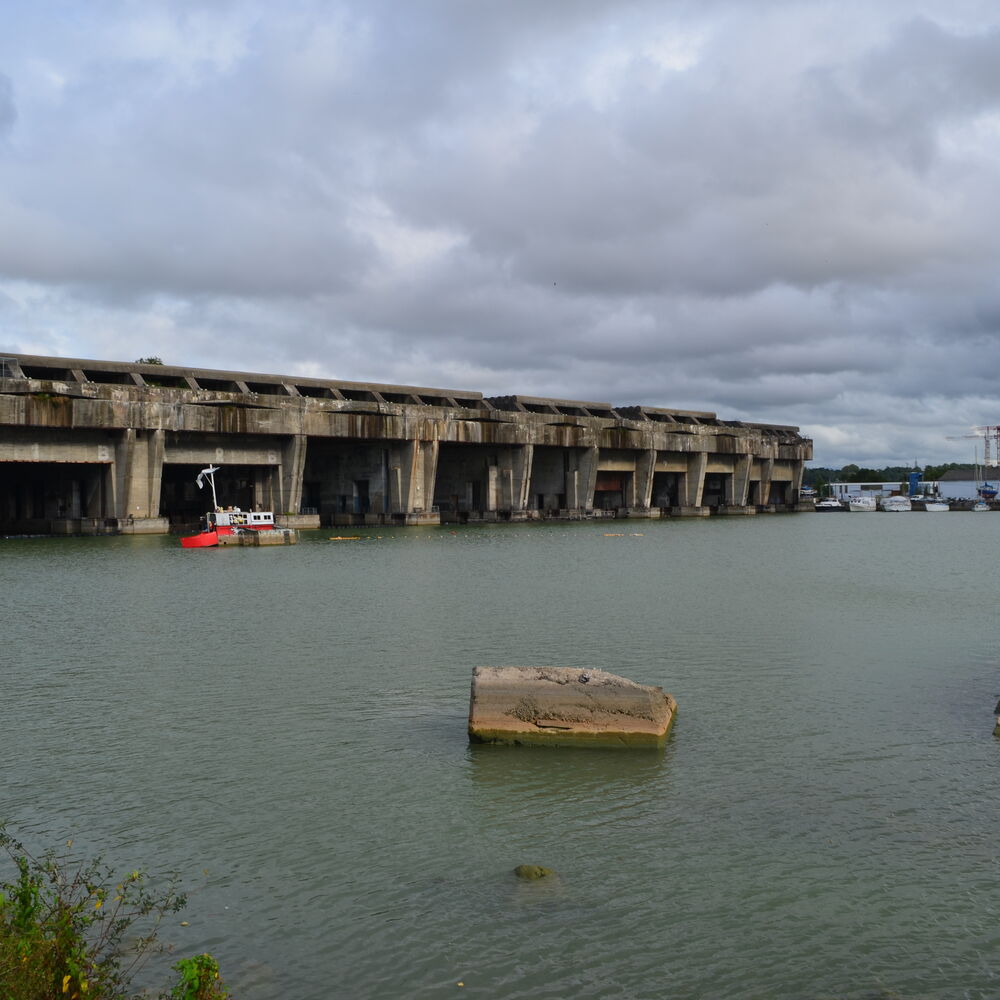 la base sous-marine, vue depuis le petit bassin, 2013_FG