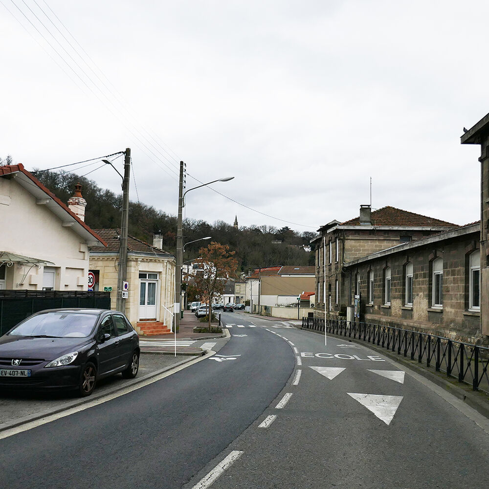 Cours Victor-Hugo, école Camille Maumey Cenon, en 2023
