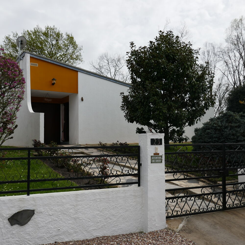 Maison individuelle dans l'îlot des architectes Andrault et Parat.