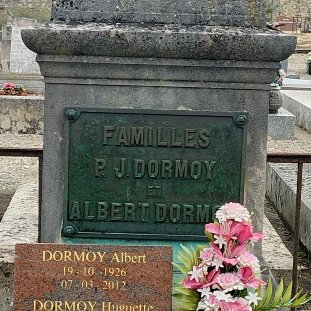 Sépulture de la famille Dormoy (Pierre Jacques et son fils Albert)