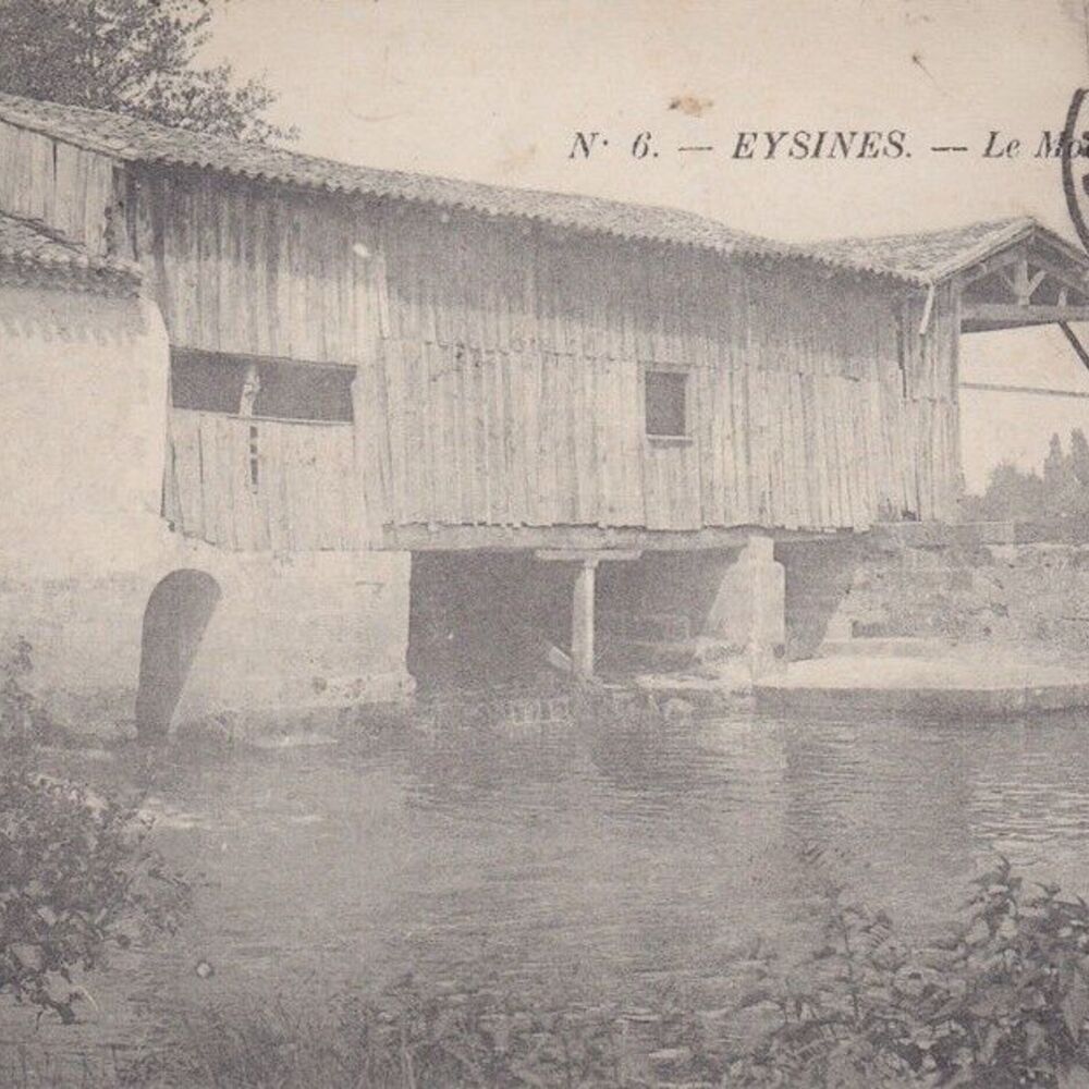 Vue du Moulin de Plassan depuis l'eau, carte postale ancienne, vers 1900.