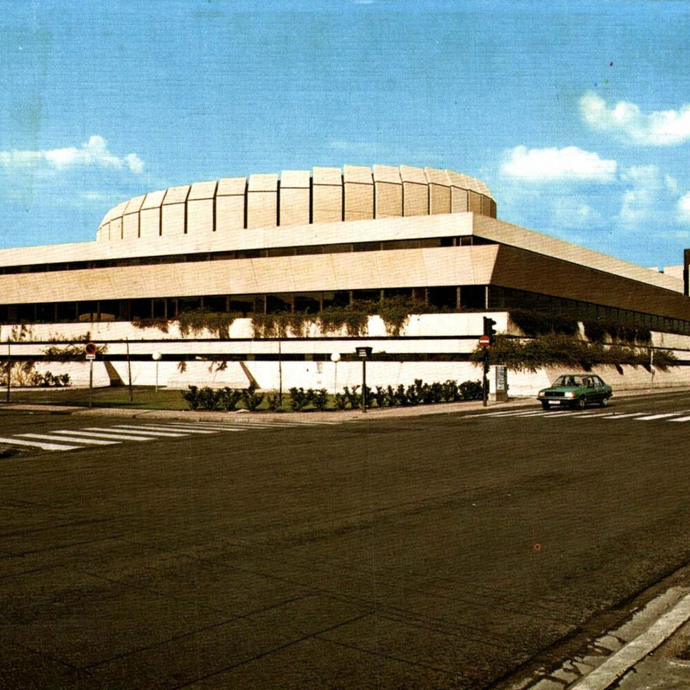 Le conservatoire national de région depuis le quai de Paludate, carte postale vers 1980 (coll. part)