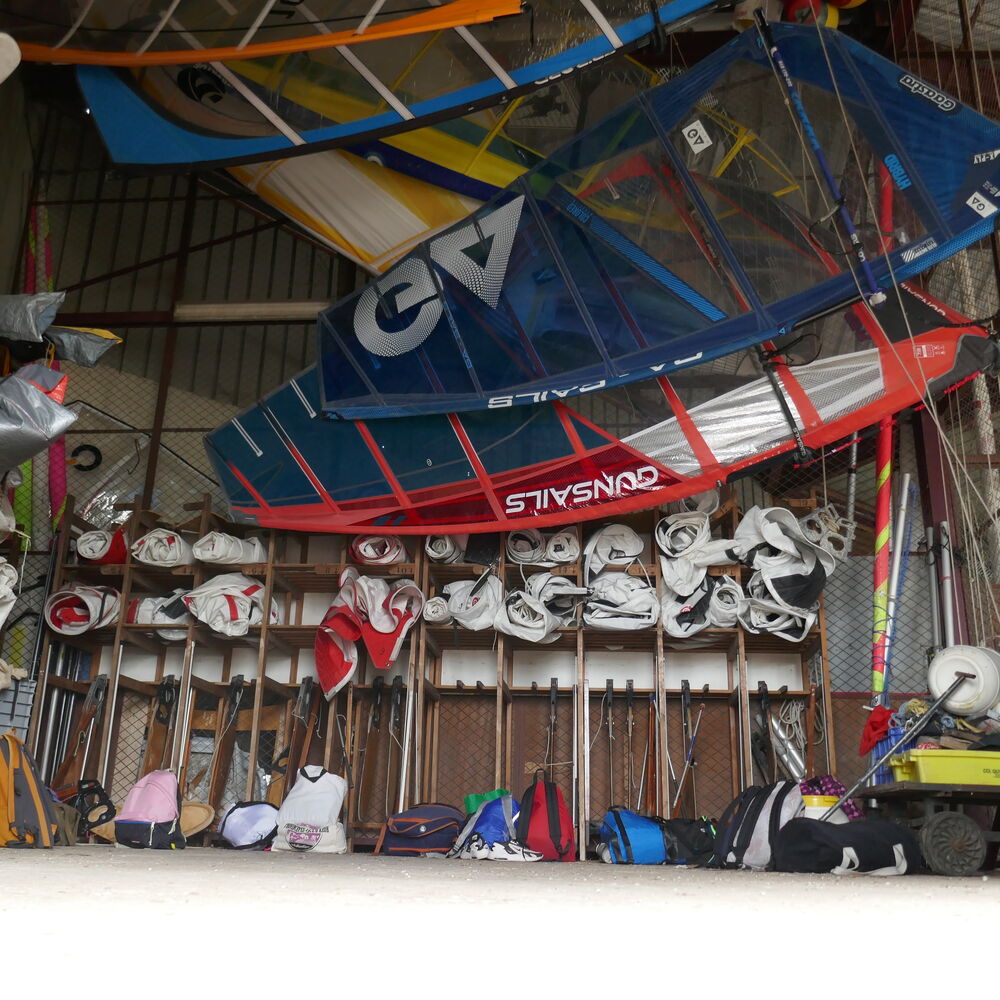 Le hangar à voiles, vue intérieure.