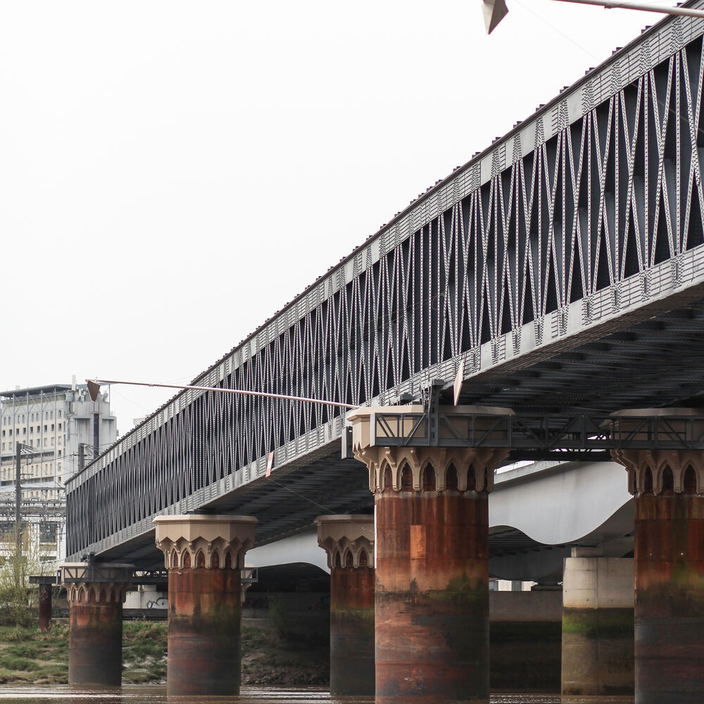 La passerelle depuis la Garonne 