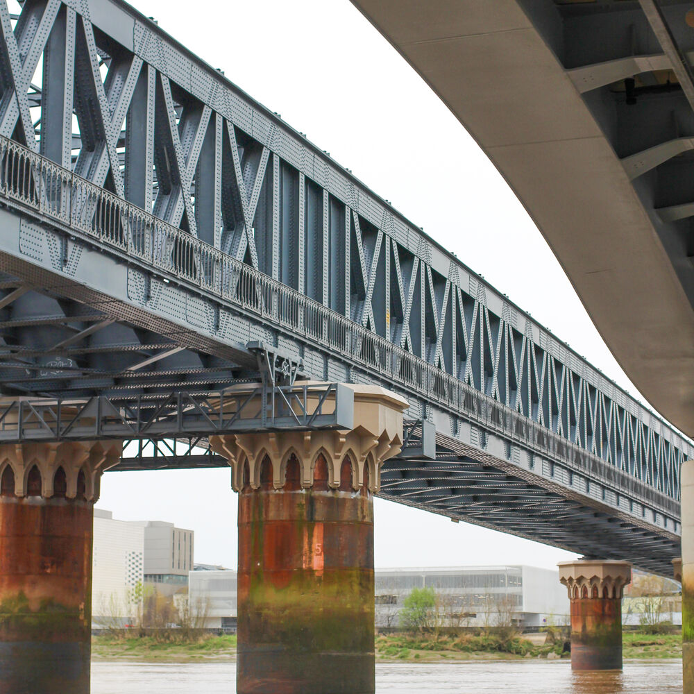 La passerelle depuis la Garonne