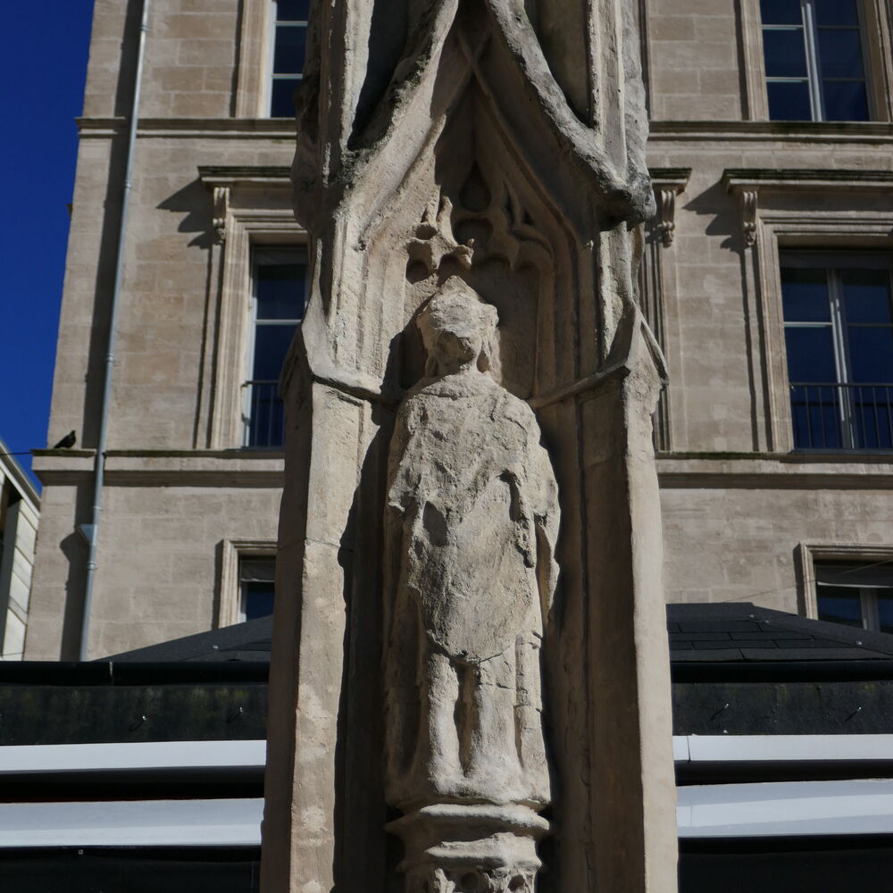 Détail de la sculpture de Saint André
