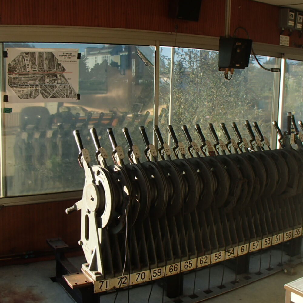Intérieur du Poste d'aiguillage n°1 de Bordeaux-Bastide en 2014