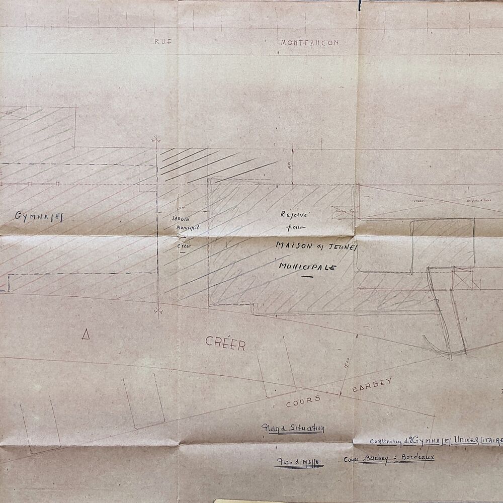 Plan de situation des gymnases par les architectes Robert et Jacques Touzin vers 1954.