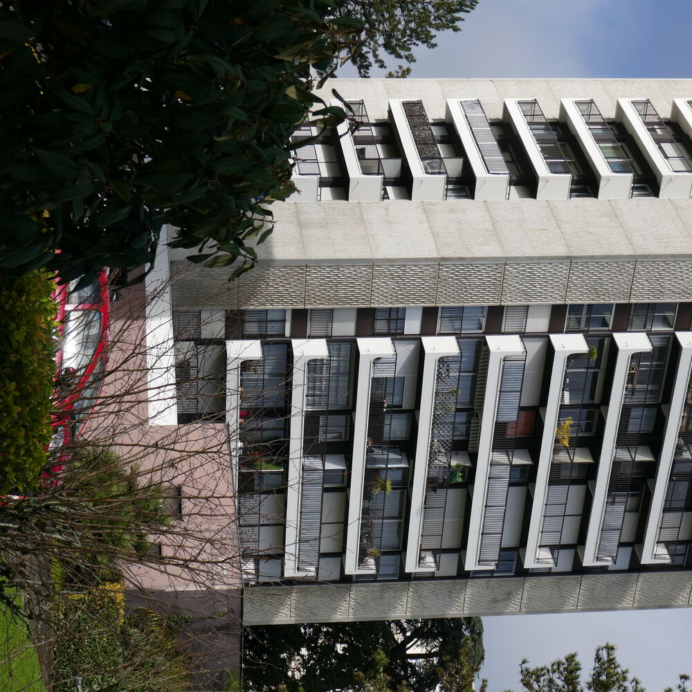 L'une des 3 tours de 10 étages.