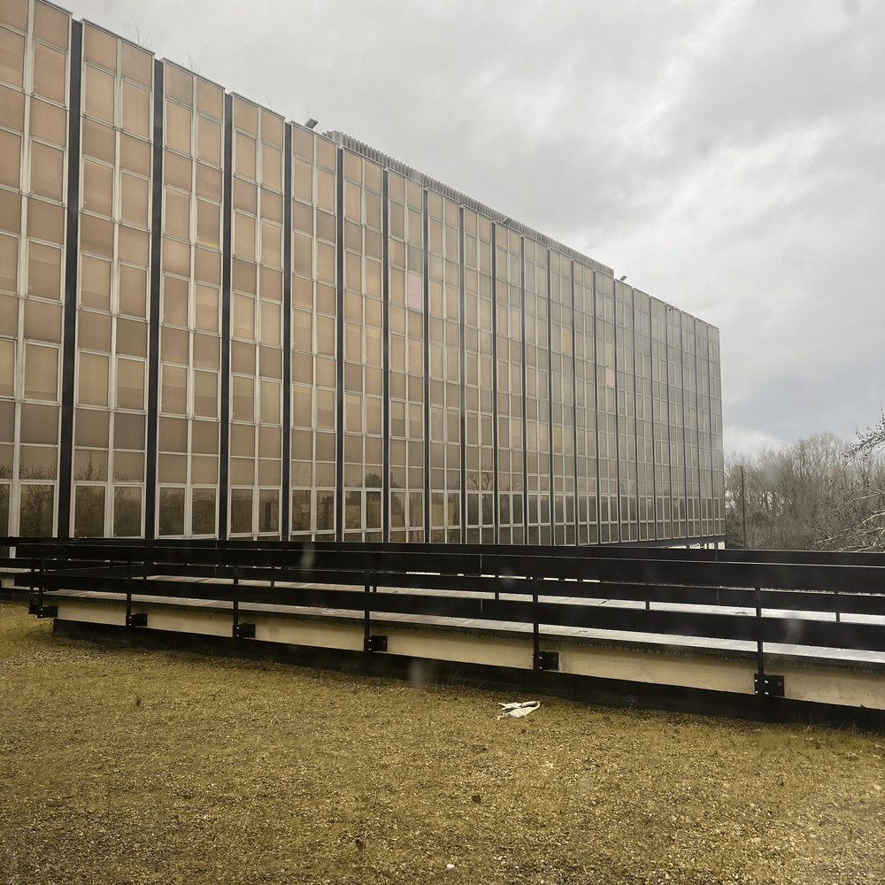 Composition architecturale vitrée depuis la toiture terrasse 