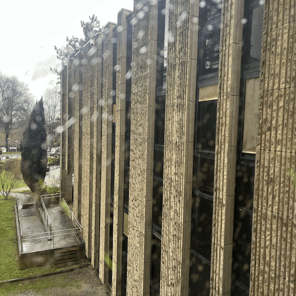 Composition architecturale minérale