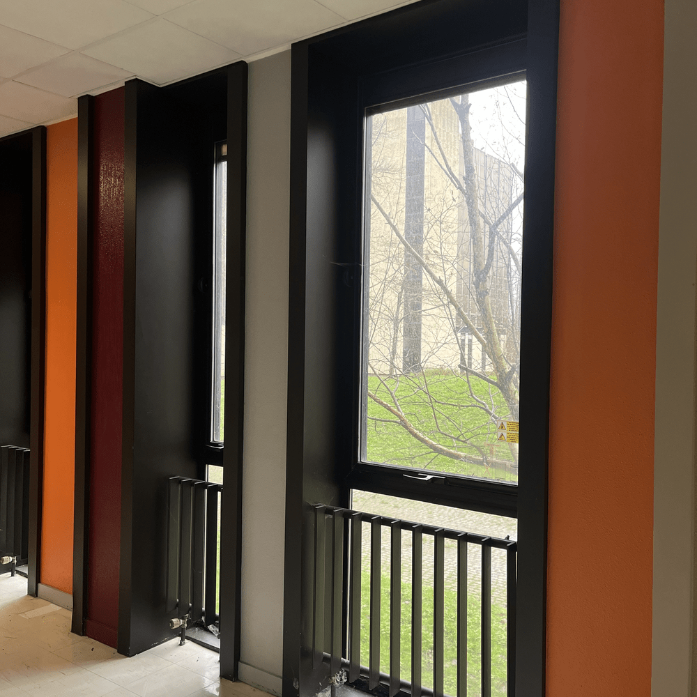 Menuiserie extérieure verticale