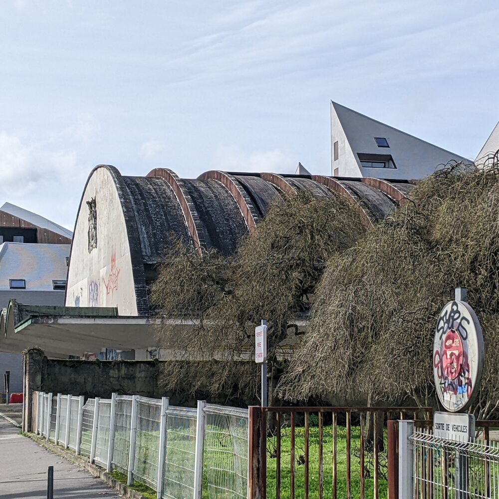 Vue d'ensemble depuis l'avenue Thiers avec, au fond, les dernières opérations de Bastide-Niel.