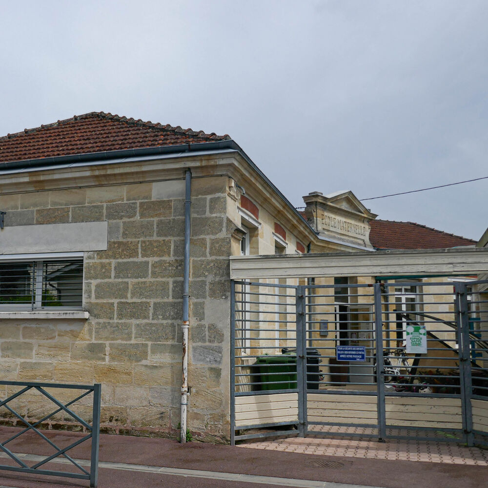 Façade de l'école