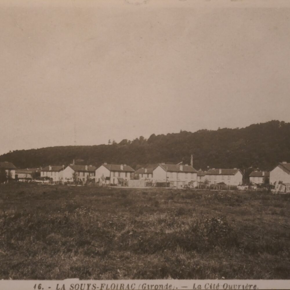 Vue de la cité peu après sa construction, carte postale vers 1925.