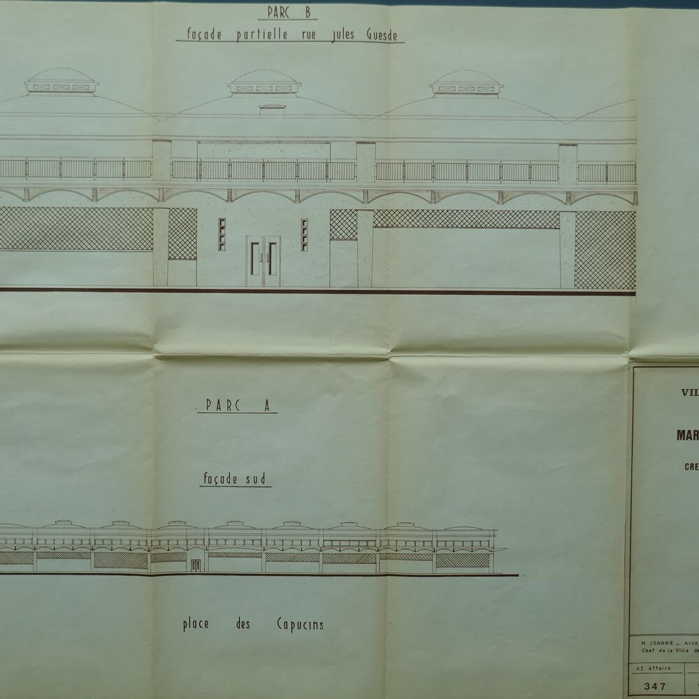 Les façades principales des deux halles par l'architecte Paul Vollette en 1972.
