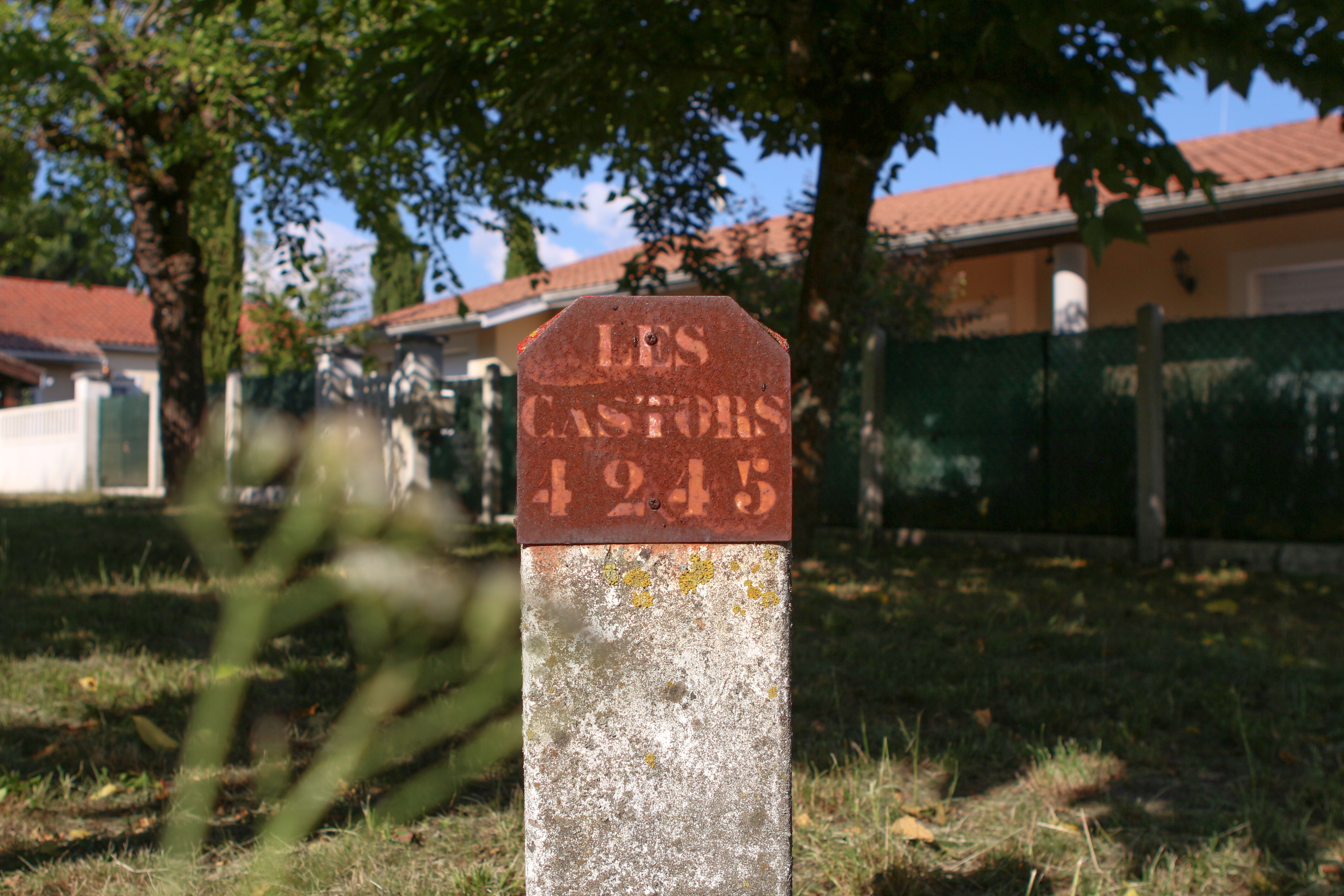 brone à l'entrée du lotissement, 2018_AP