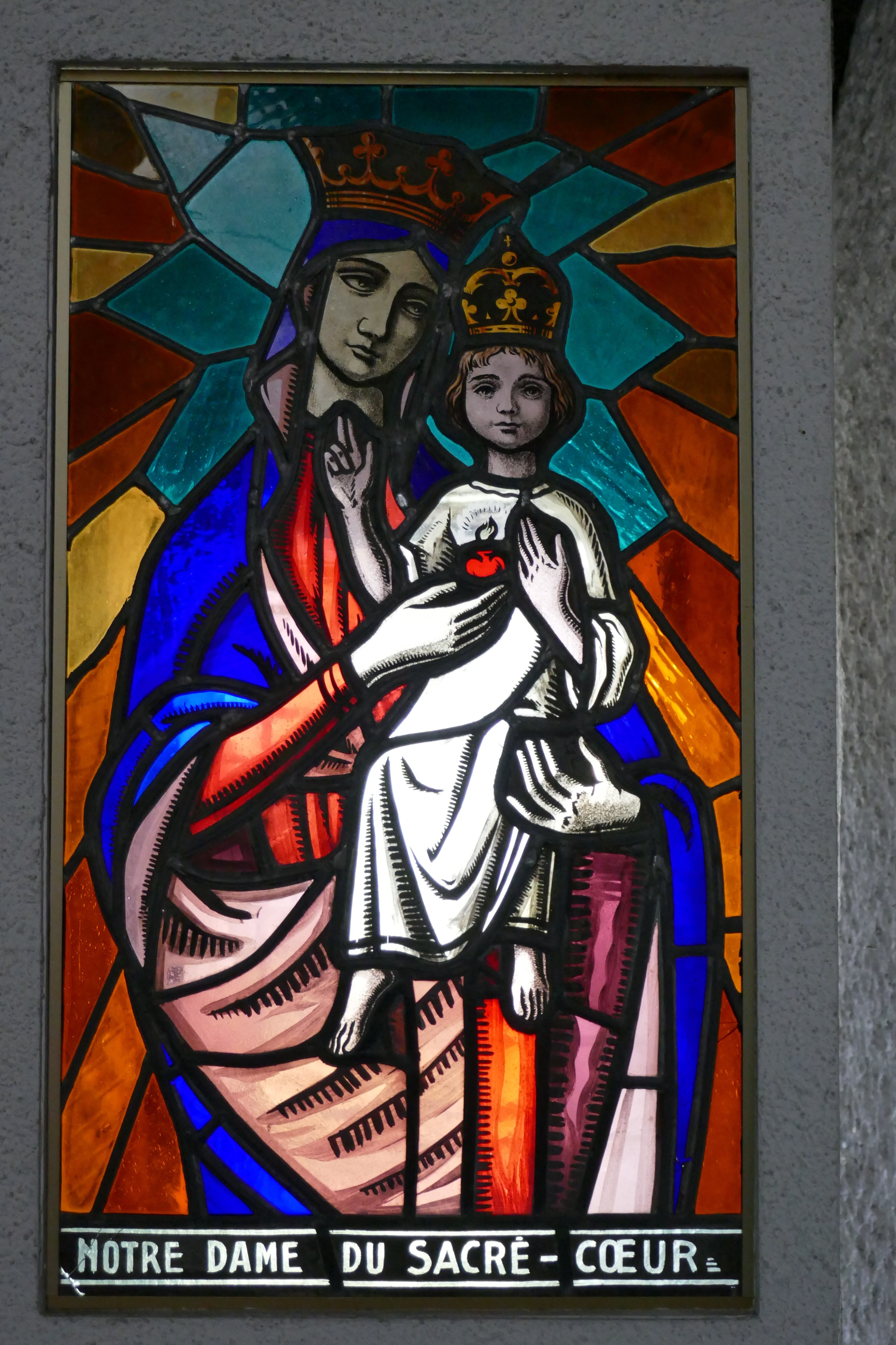 chapelle notre-dame-du-Sacré-Coeur, vitrail, 2022_FG