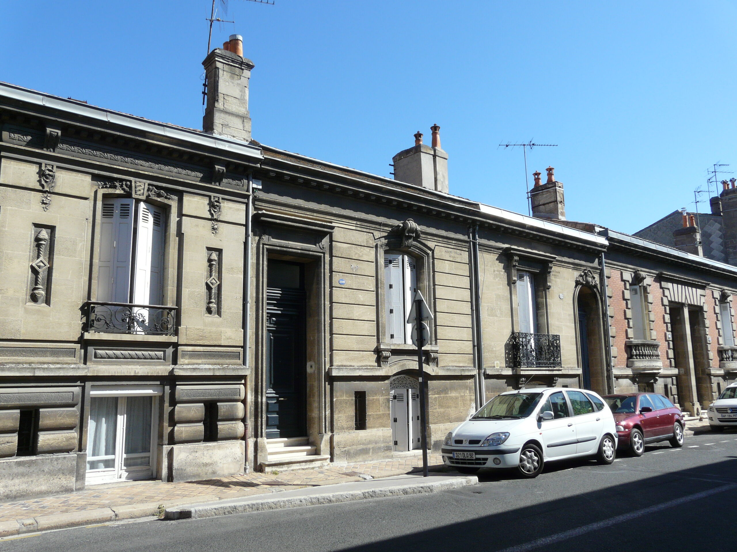  façade d'échoppe fin XIX siècle Bordeaux.