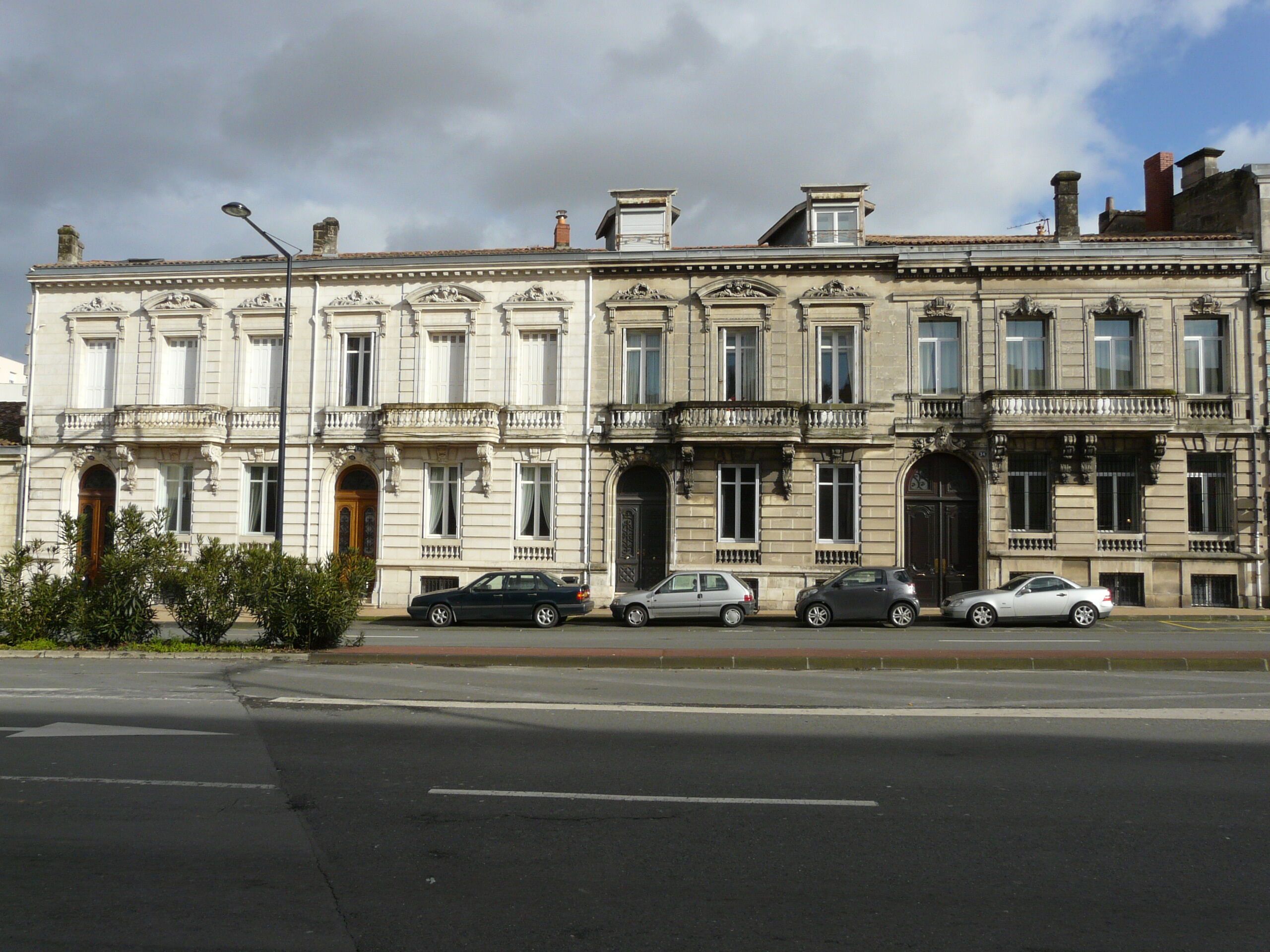 Séquence de maisons, 30-36 boulevard Antoine-Gautier, Henri Gaugeacq, entrepreneur, 1903.