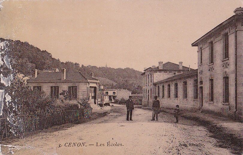 Cours Victor-Hugo, école Camille Maumey Cenon, en 1900
