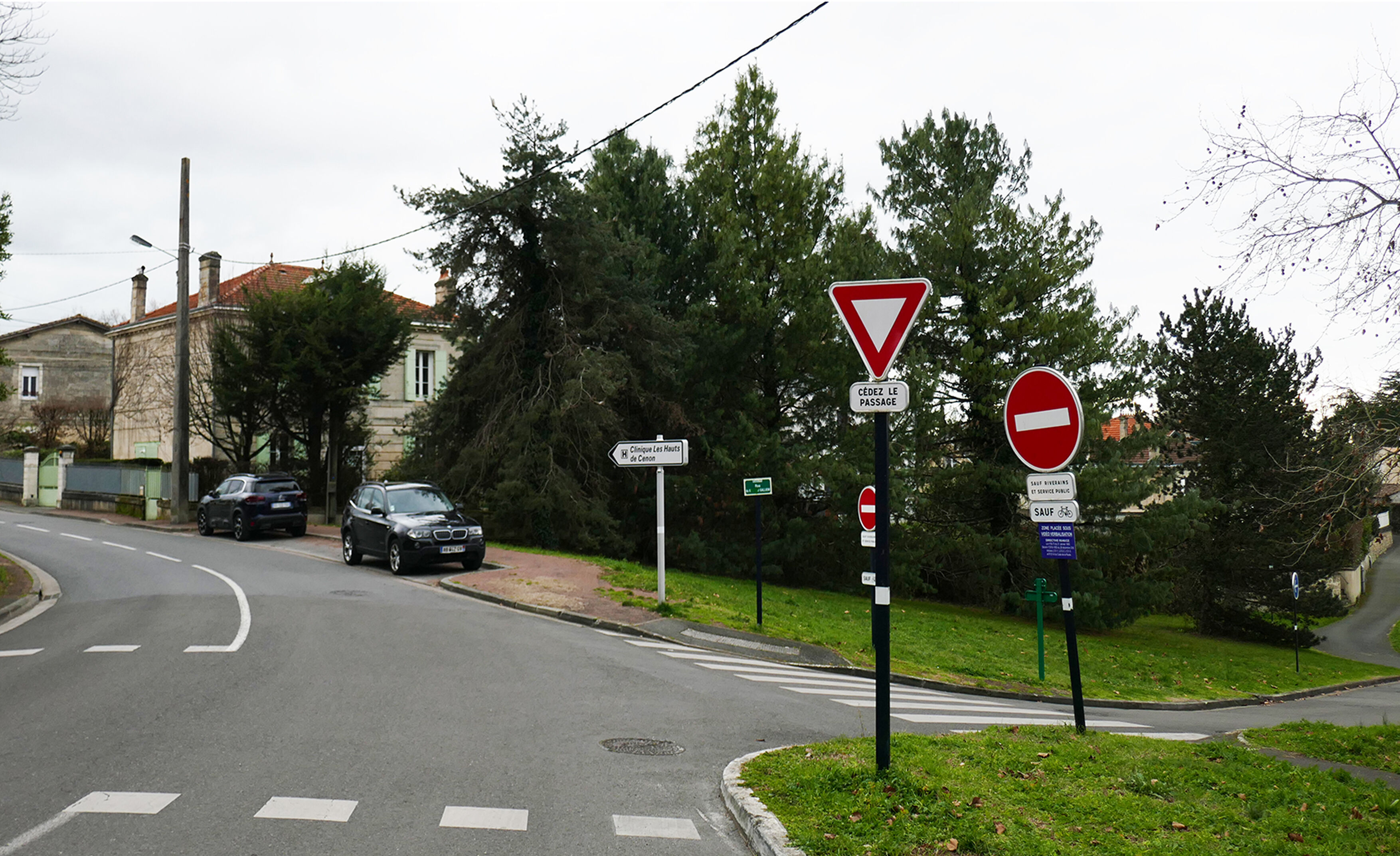 Place de Bellevue Cenon, en 2023