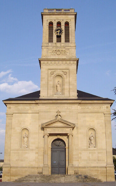 Vue de la façade principale