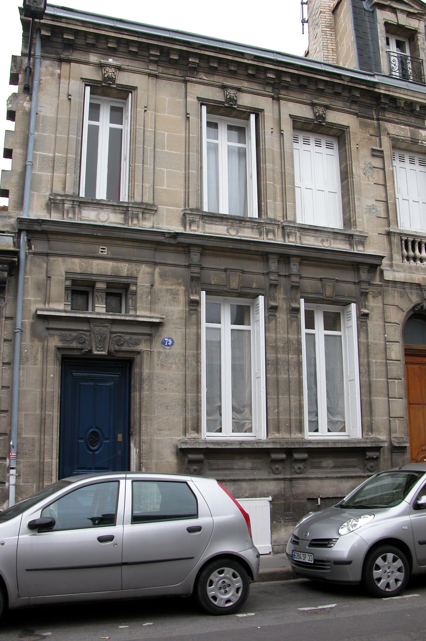 Vue de la façade de la maison sise n°79