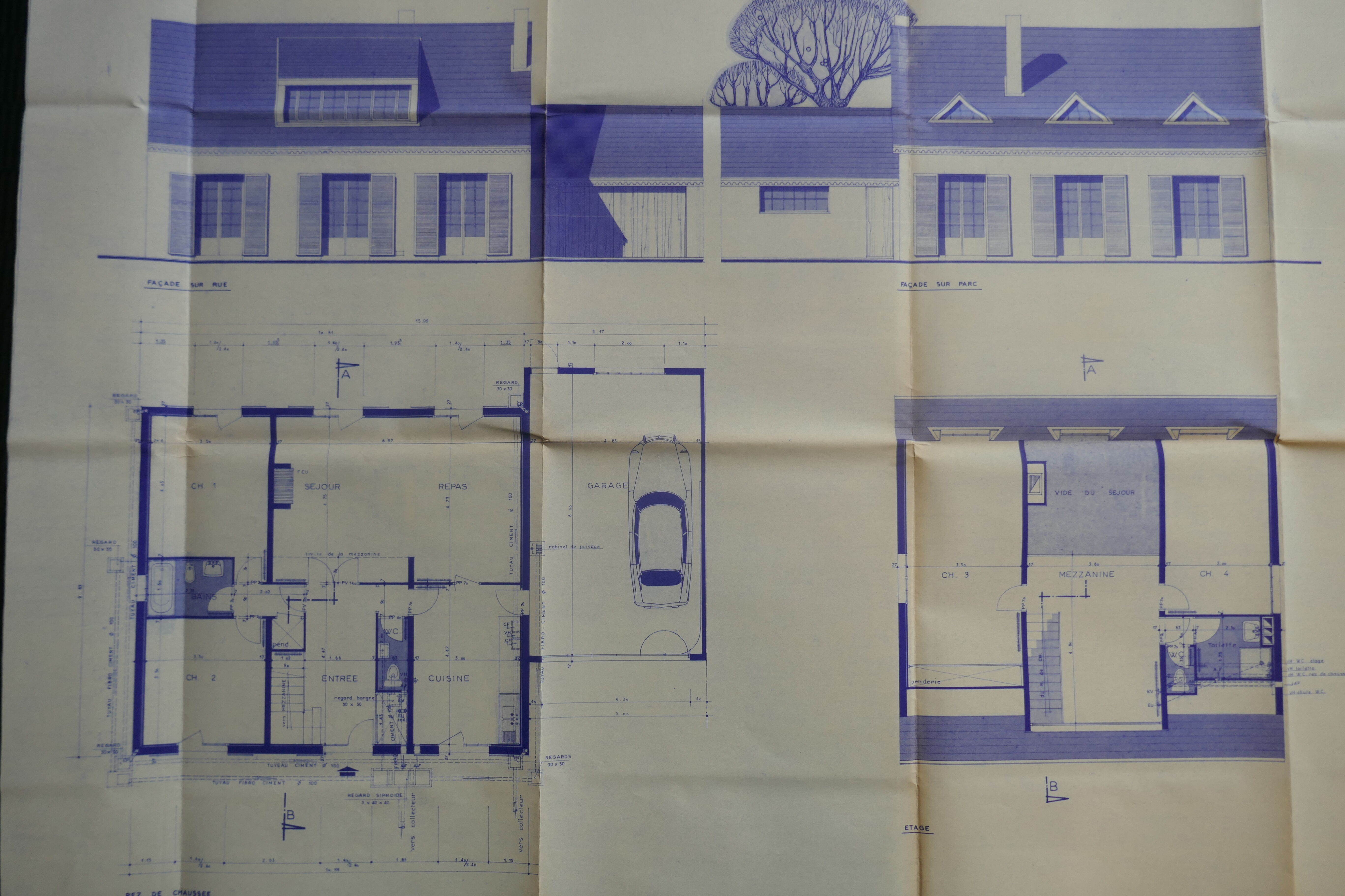 Plans et élévations des maisons de 150m² par l'architecte Jacques Tournier en 1968.