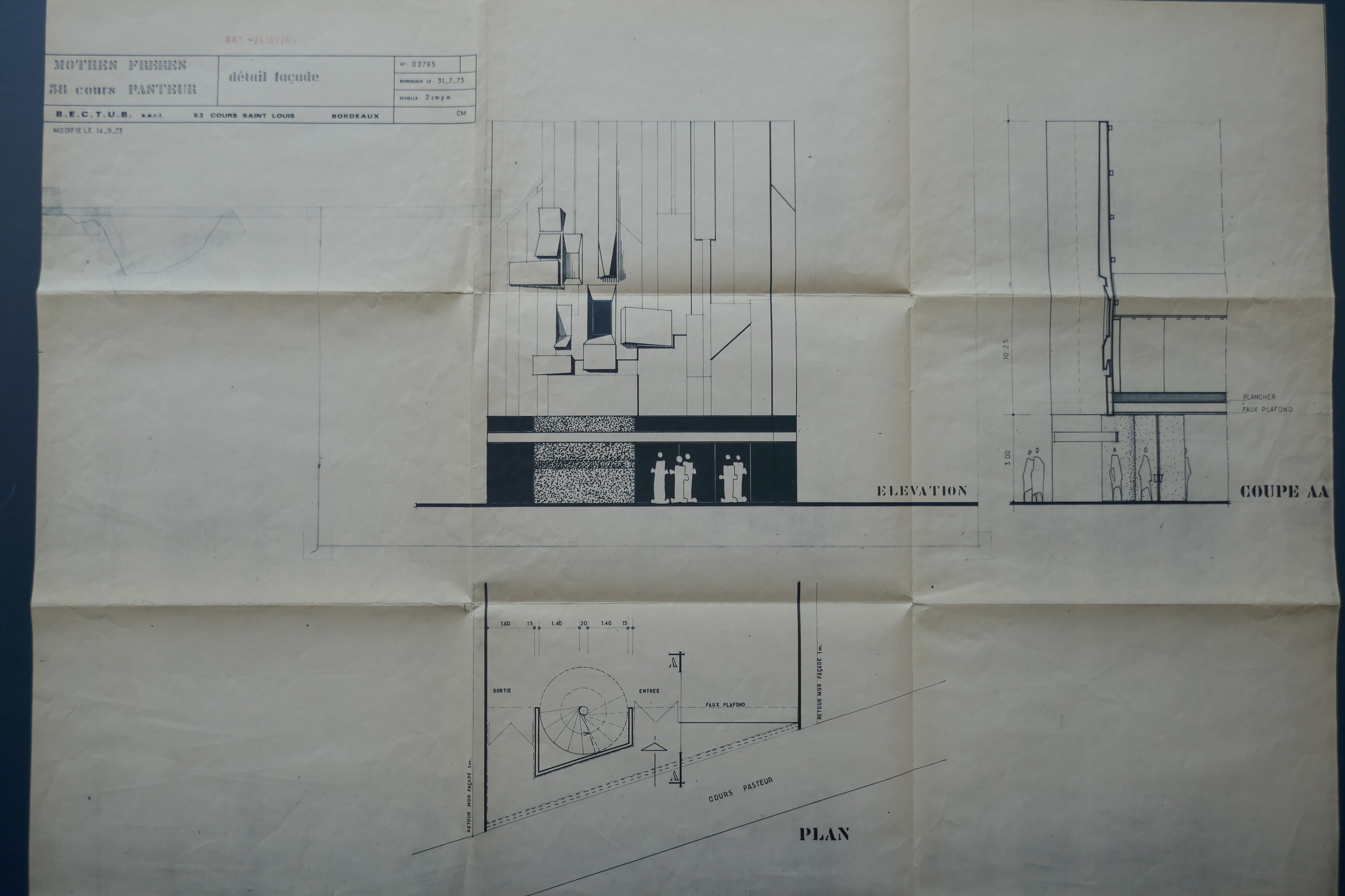 Plan et élévation du nouveau magasin par la BECTUB, 1973.