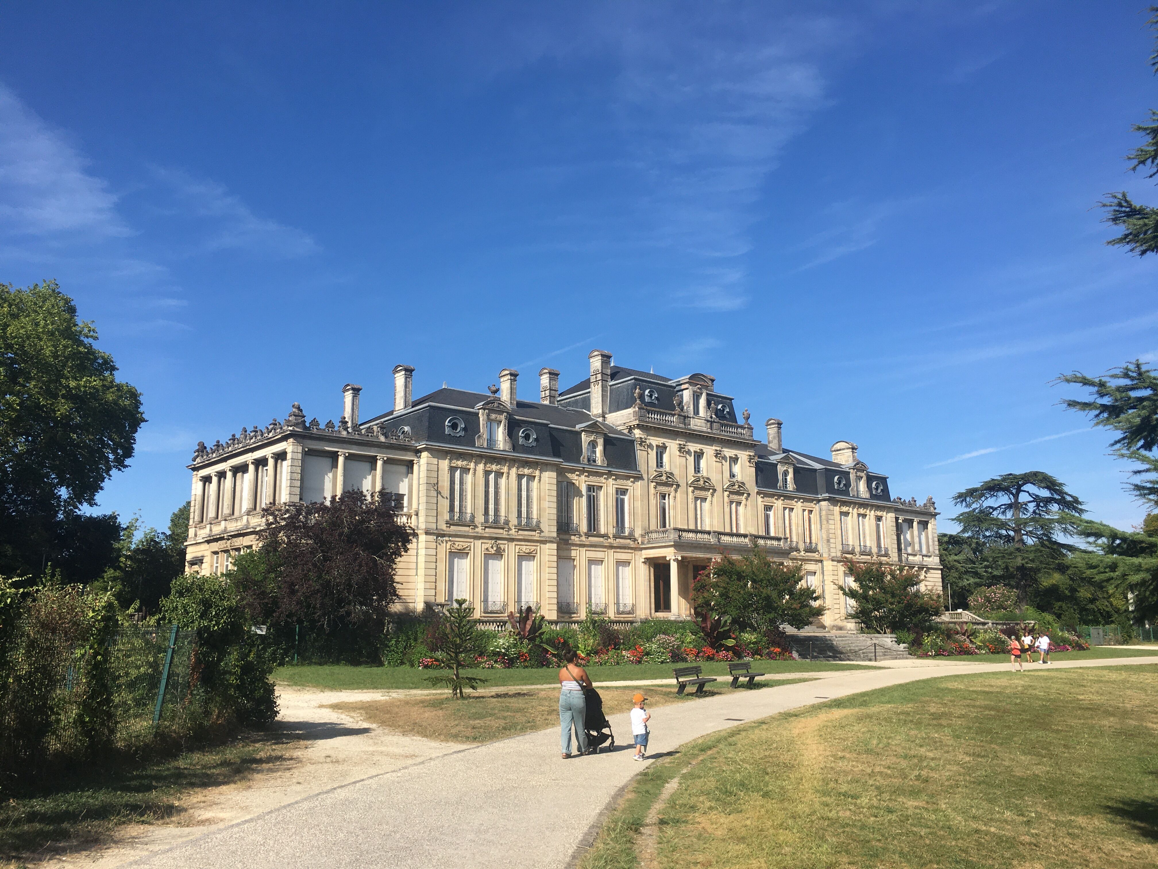 Vue de l'extrémité ouest du château, 2024