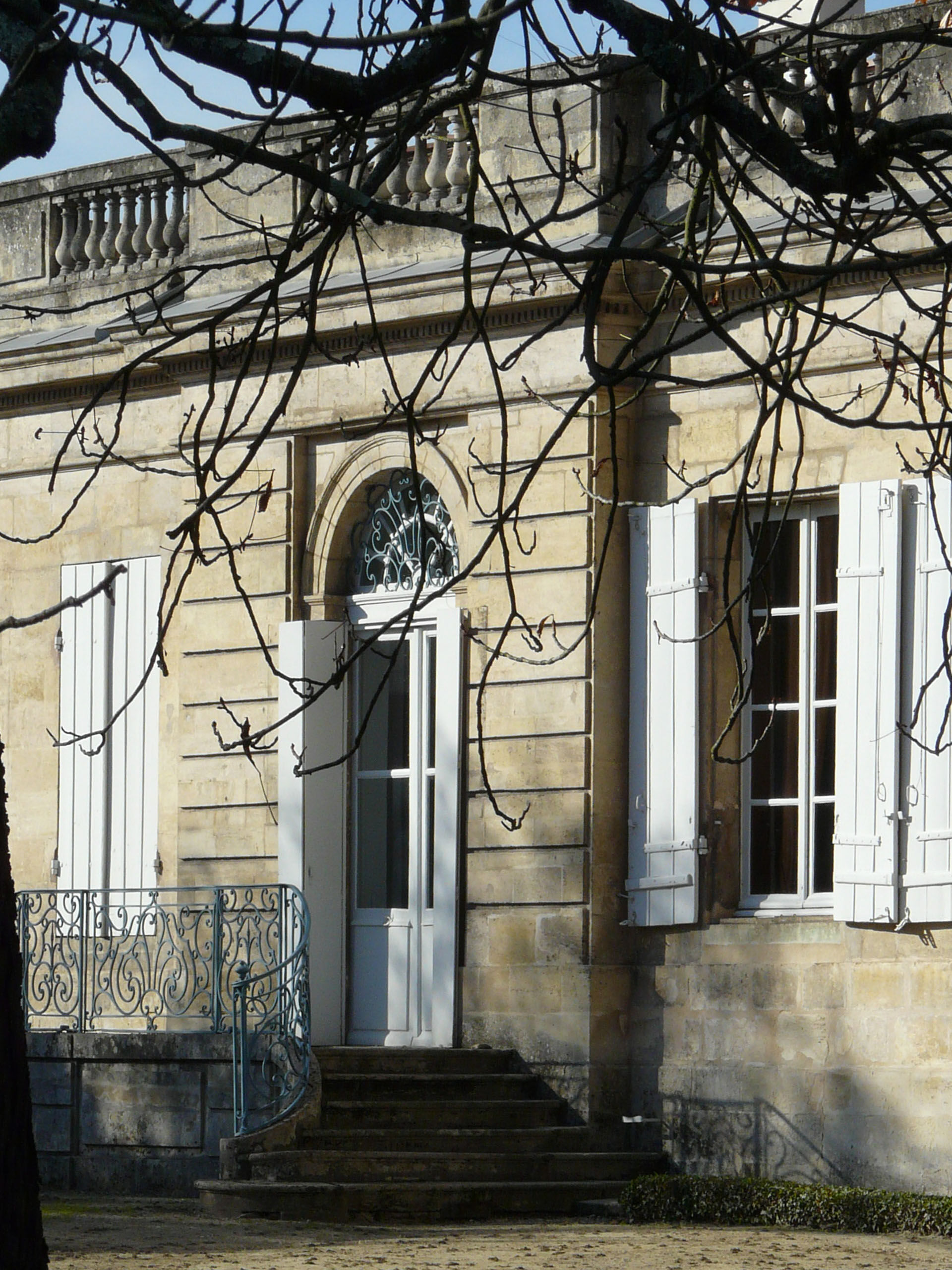 Entrée principale de la chartreuse