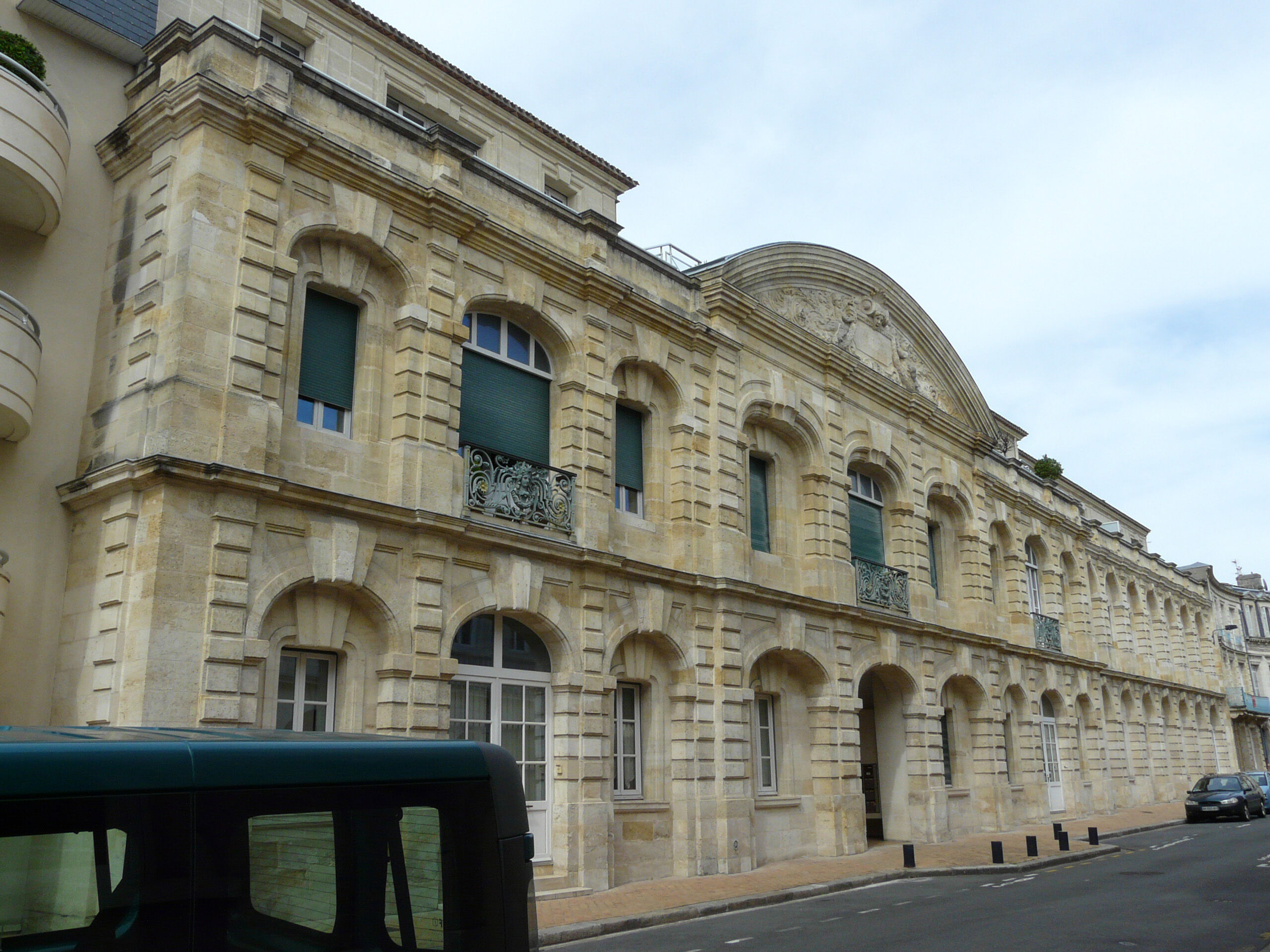Façade sur rue 