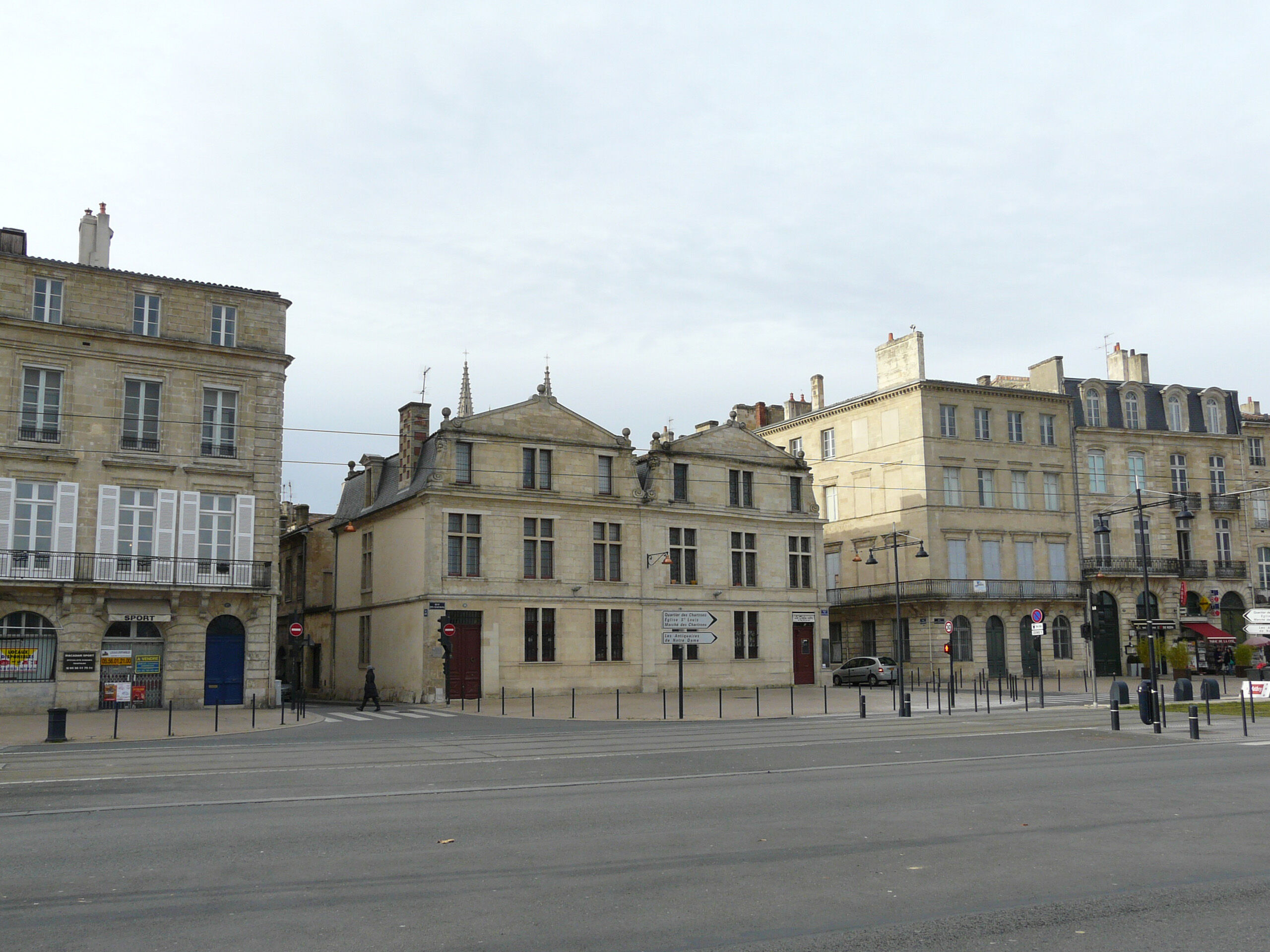 Façades sur rue, contexte