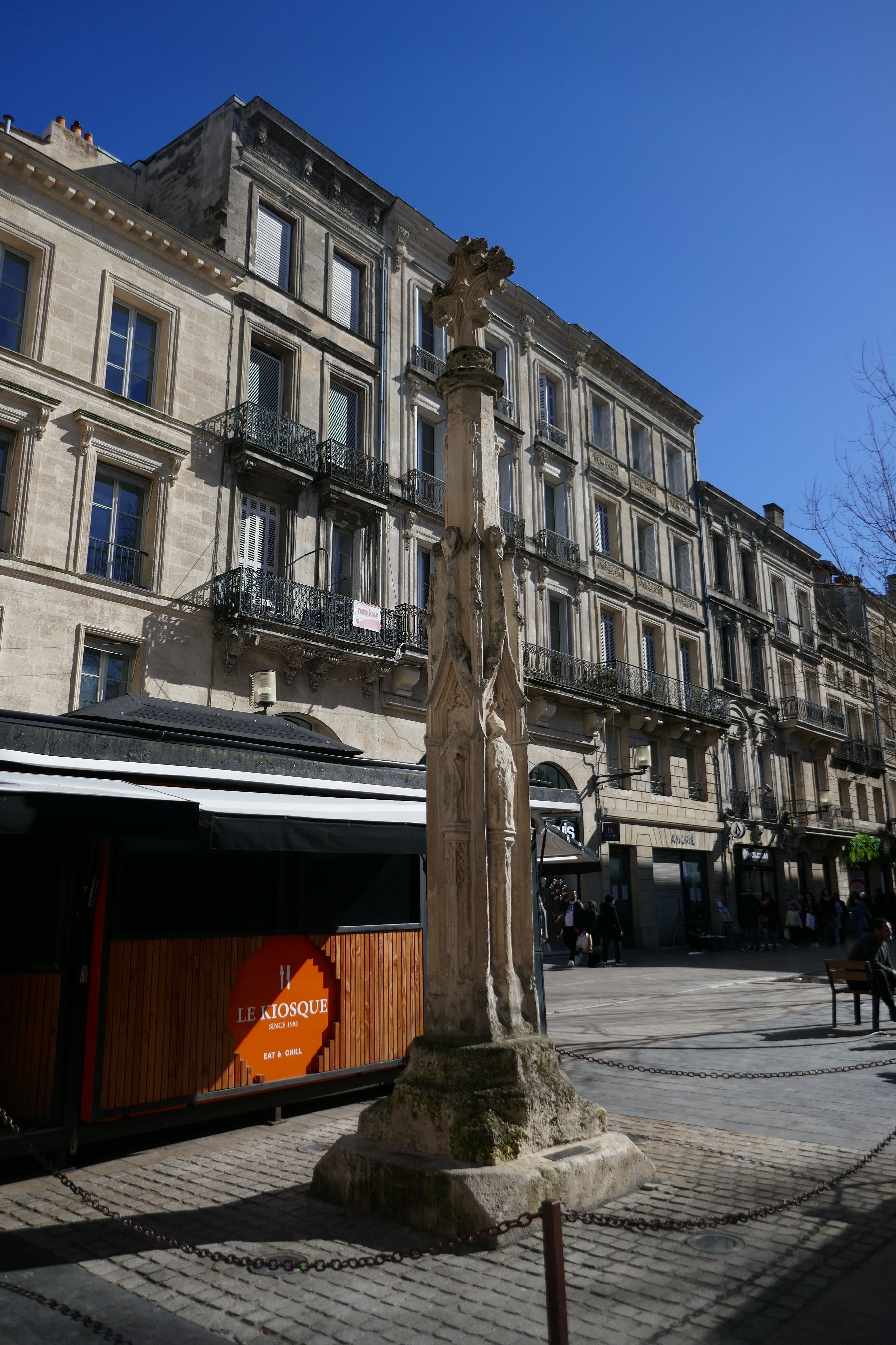 Vue générale de la Croix