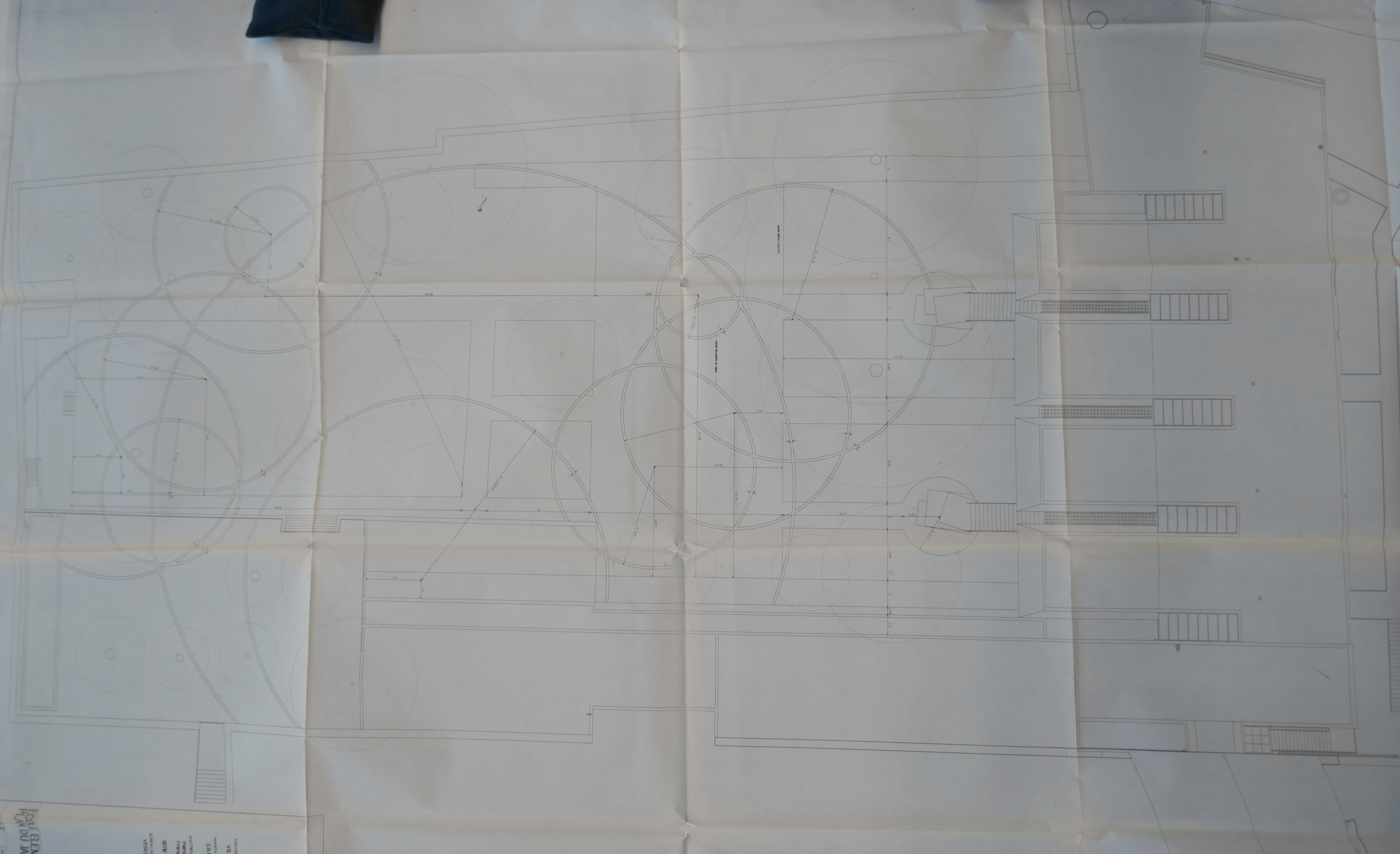 Plan de la nouvelle école primaire par les architectes Hernandez et Bousquet en 1994.