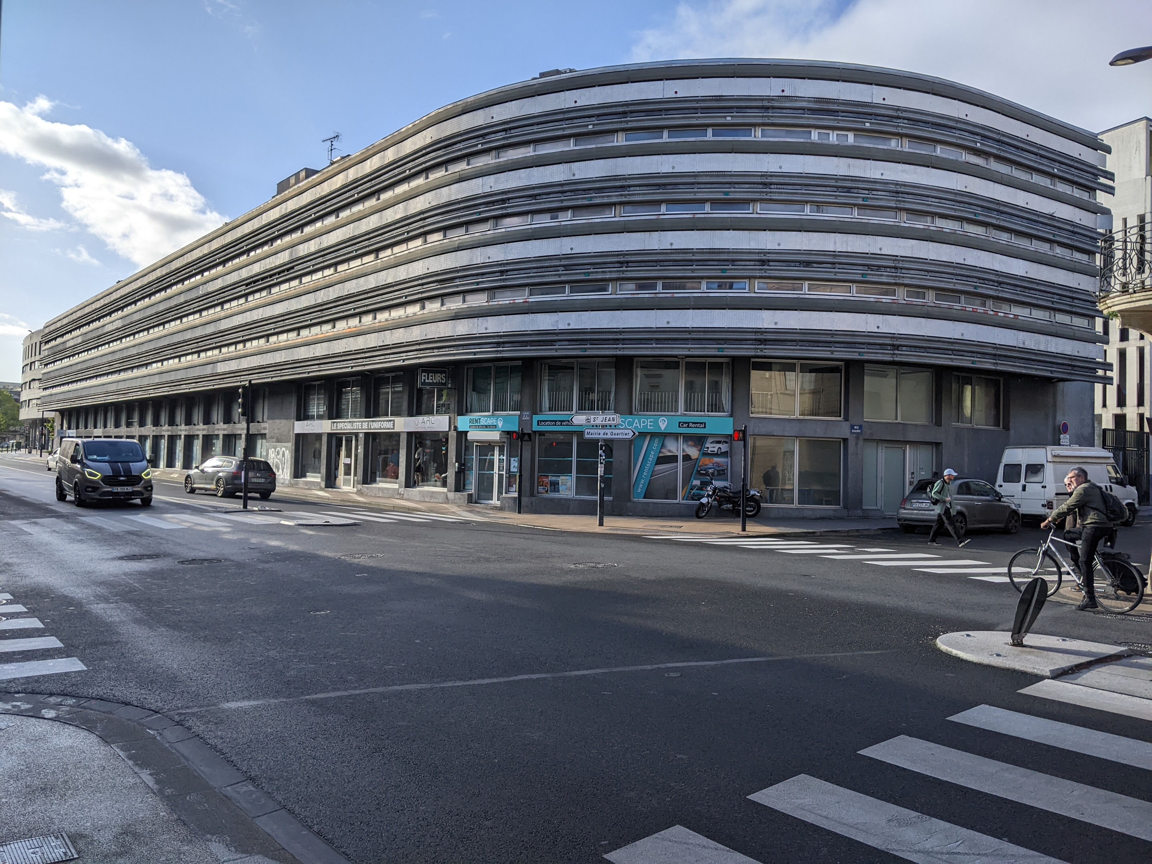 Vue d'ensemble depuis le cours de la Marne.