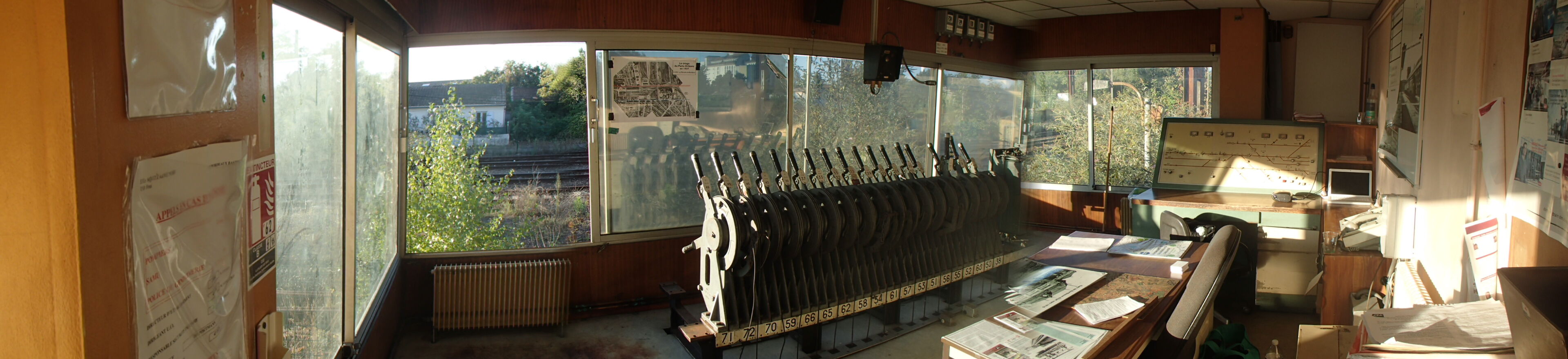 Intérieur du Poste d'aiguillage n°1 de Bordeaux-Bastide en 2014