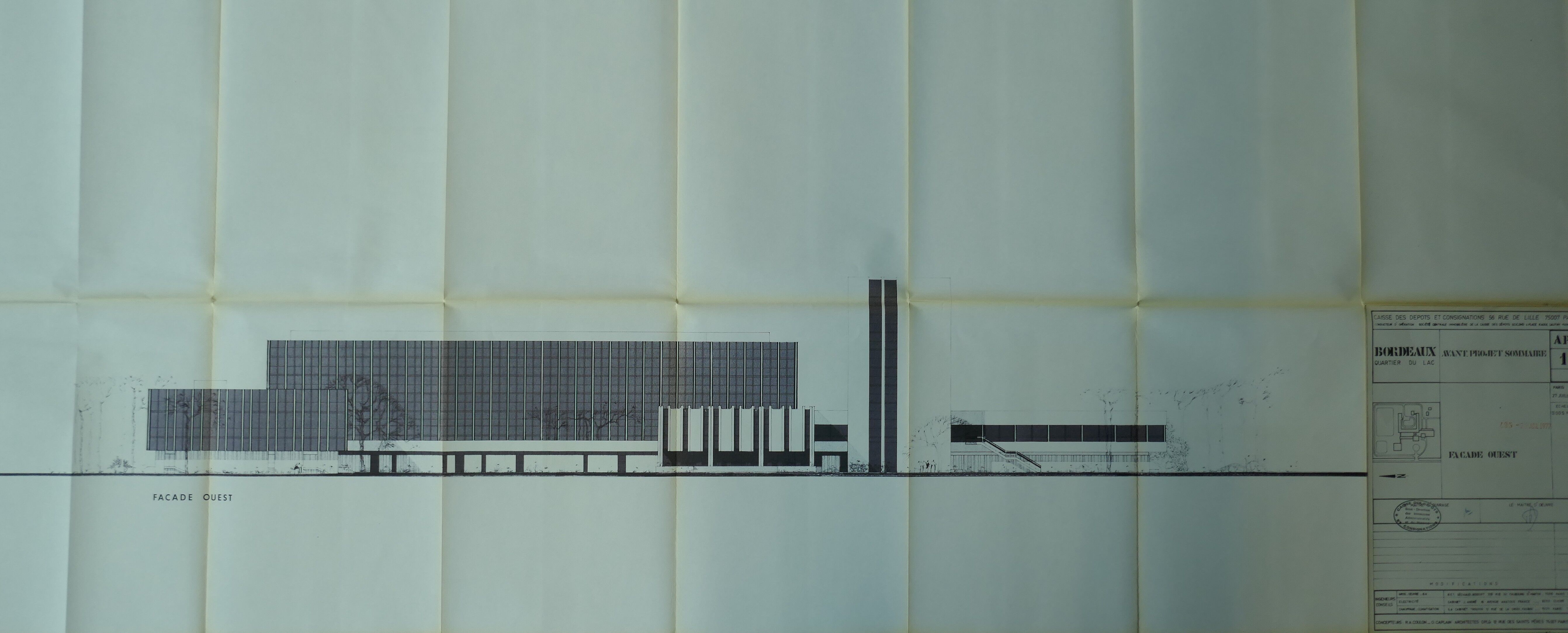 Élévation des façades ouest par les architectes René-André Coulon et Olivier Caplain, 1977.