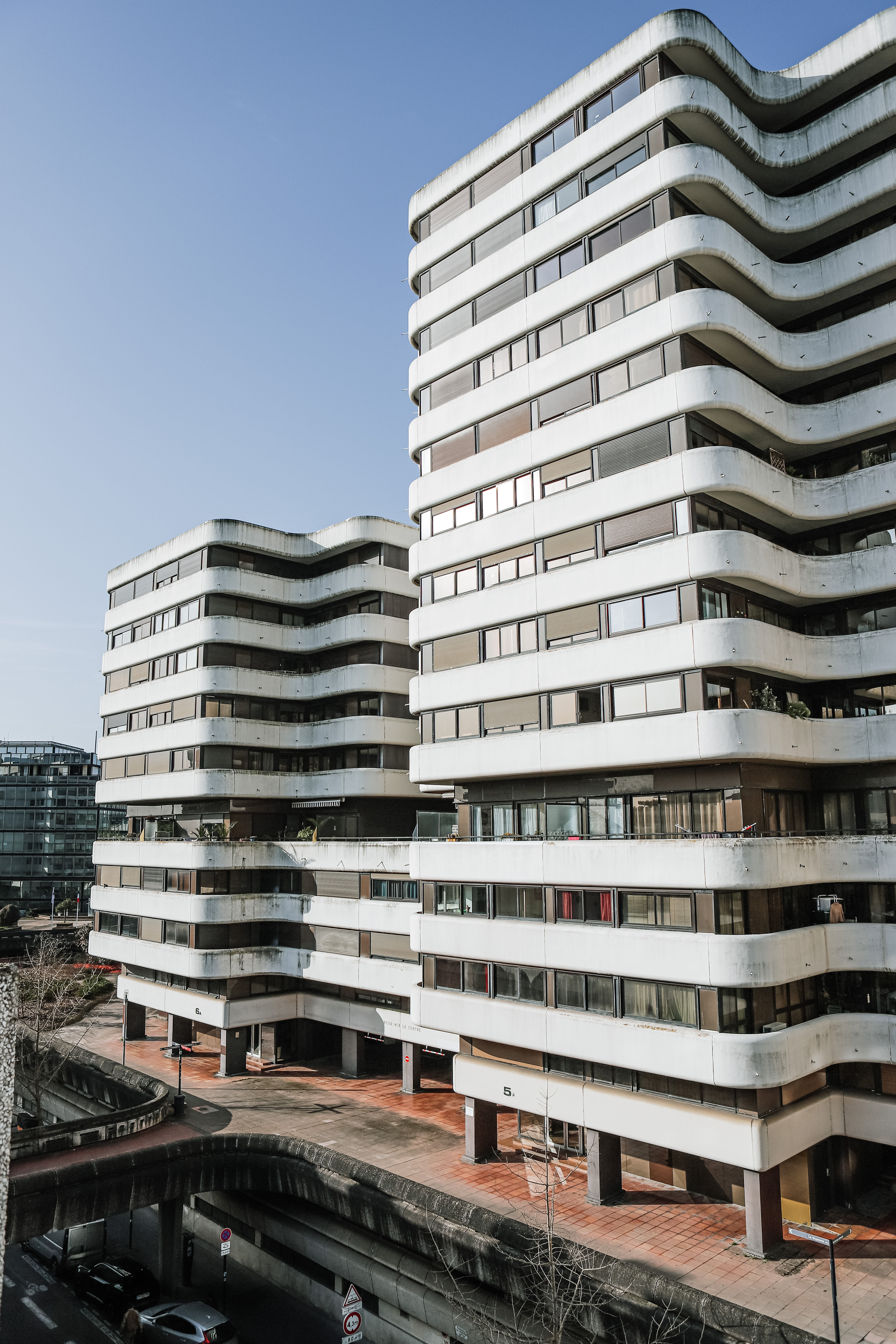 Vue de Mériadeck depuis le parking du centre commercial