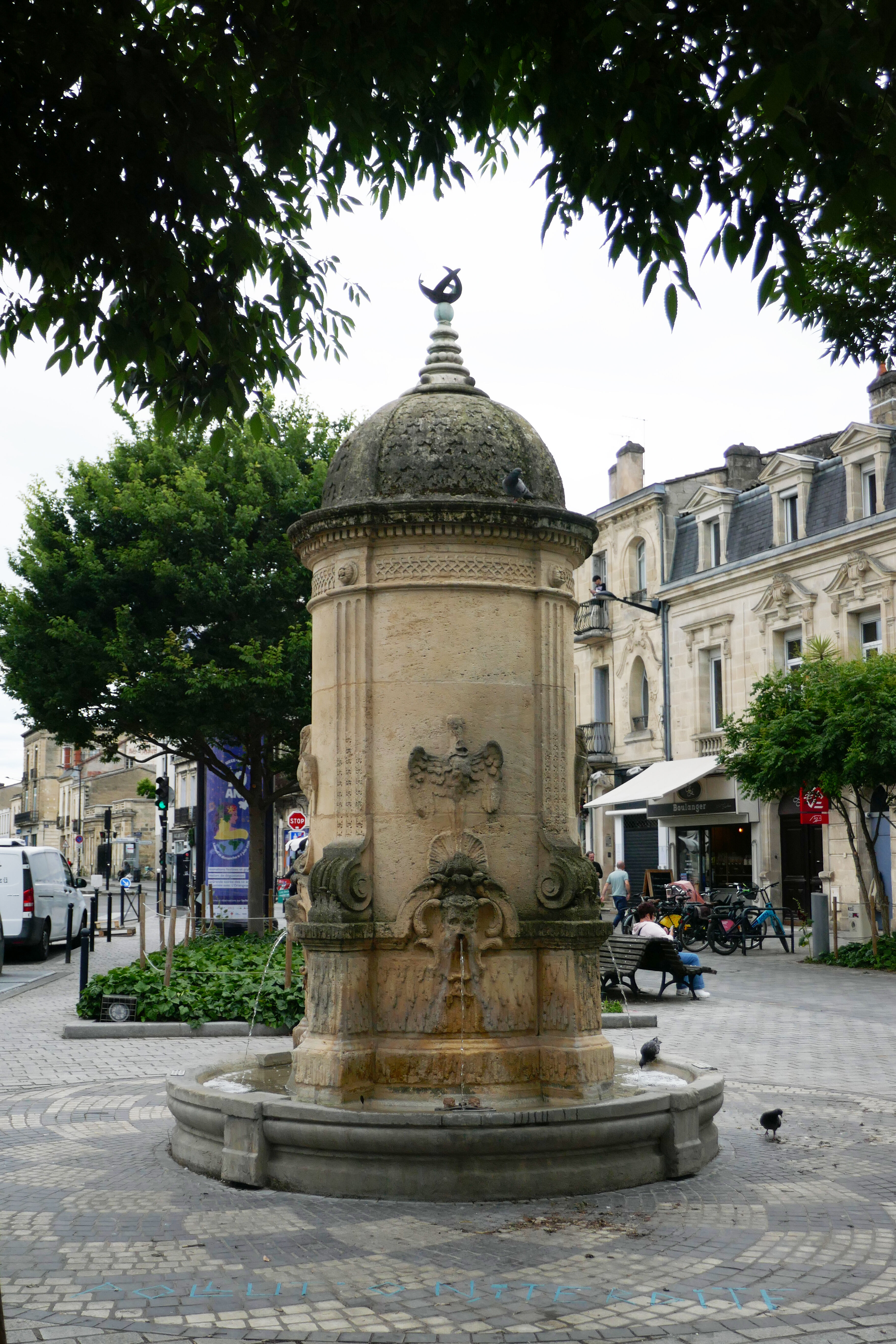 Fontaine de la place Nansouty